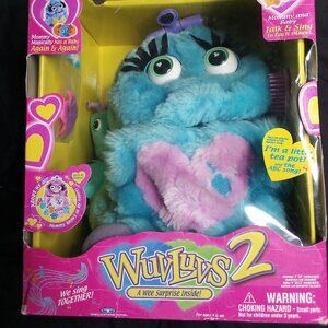 NIB Hasbro Trendmasters Wuvluvs 2 Plush Singing